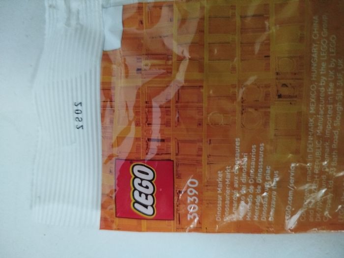 Polybag Lego Jurassic world - Dinosaur Market - photo numéro 7