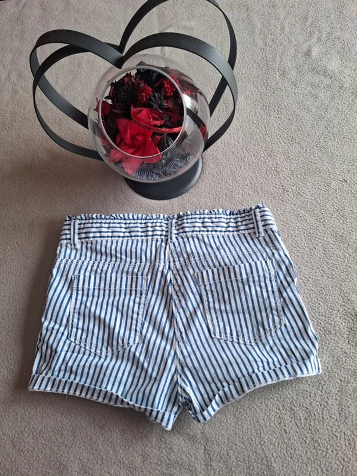 Short taille 10 ans - photo numéro 2