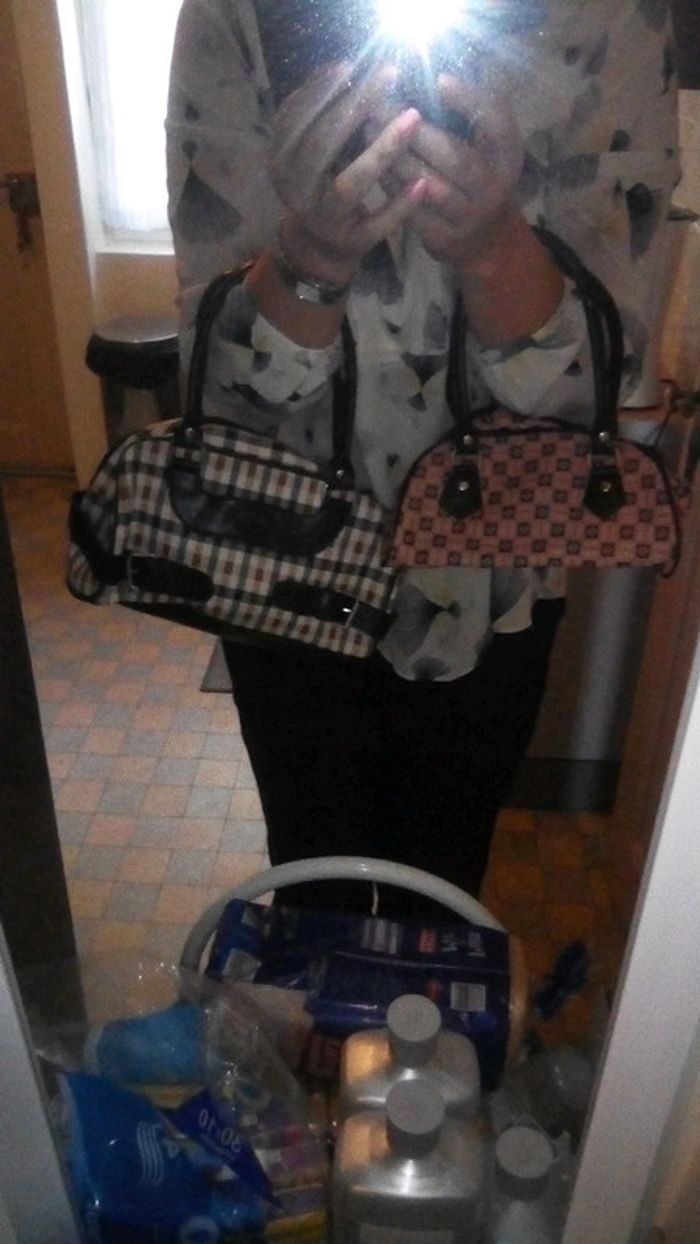 Lot de 2 petits sacs. - photo numéro 4