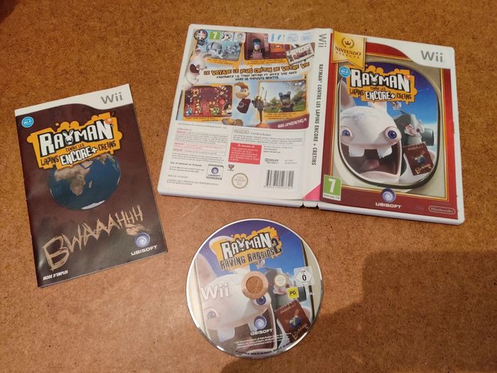 Lot 2 jeux Wii lapin encore + crétins et fifa - photo numéro 2