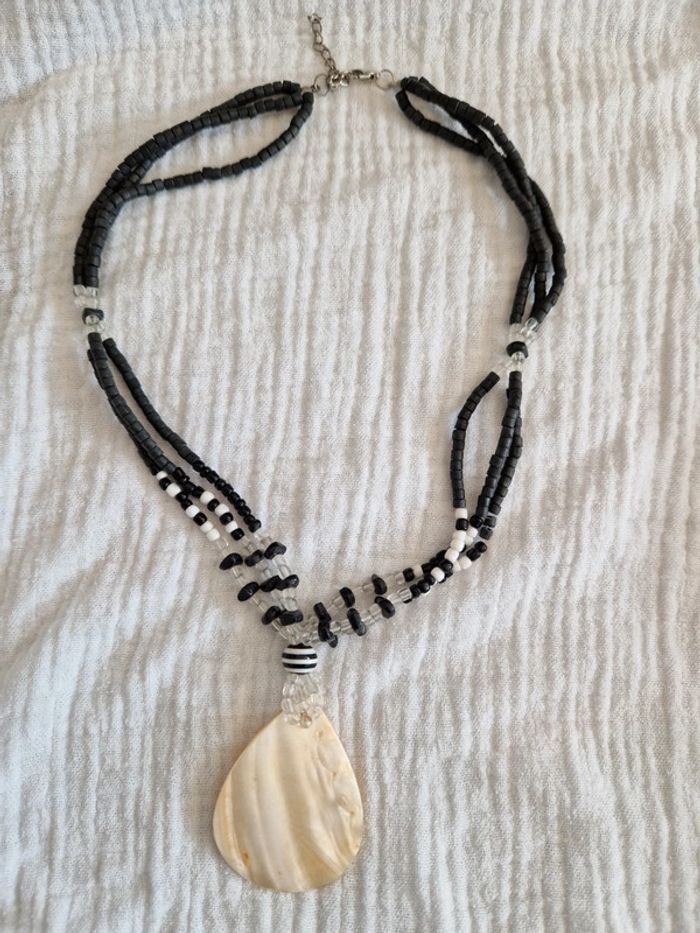 Collier fantaisie femme nacré