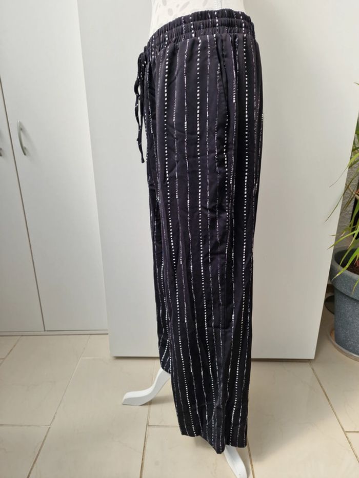 Pantalon Léger Fluide Noir Imprimé Blanc - photo numéro 4