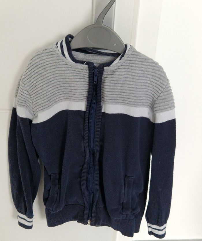 Gilet 5 ans - photo numéro 2