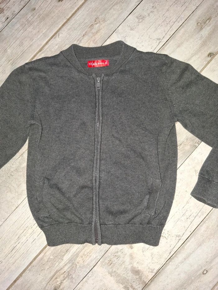 Gilet gris - photo numéro 2