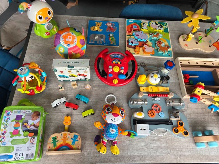 Gros lot de jeux/jouets - photo numéro 3