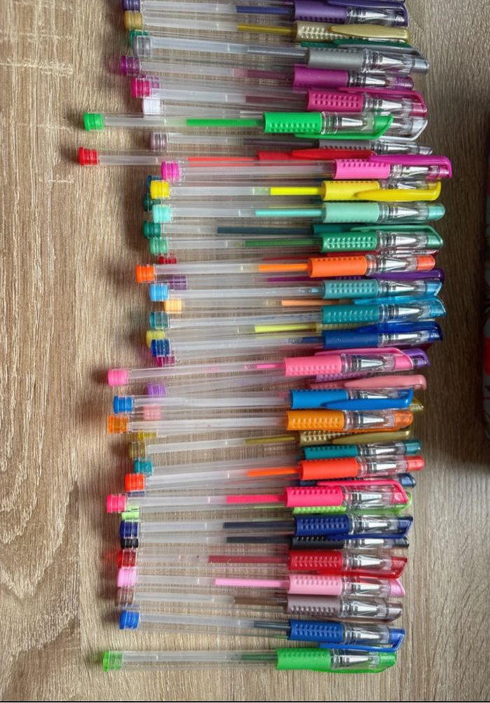 Lot crayons - photo numéro 2