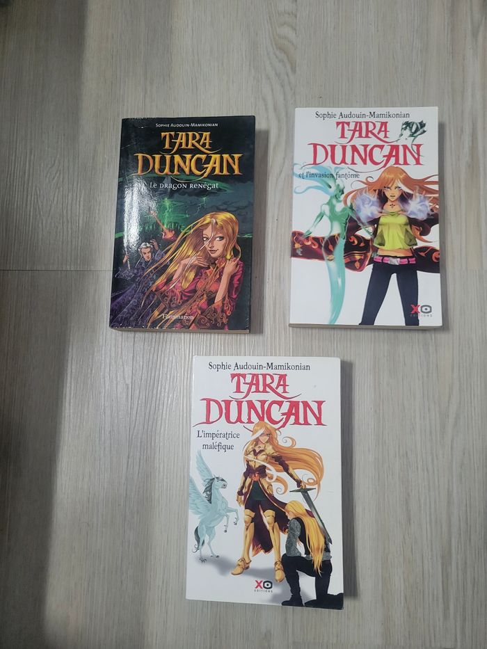 Lot 13 livres de la série Tara Duncan - photo numéro 4