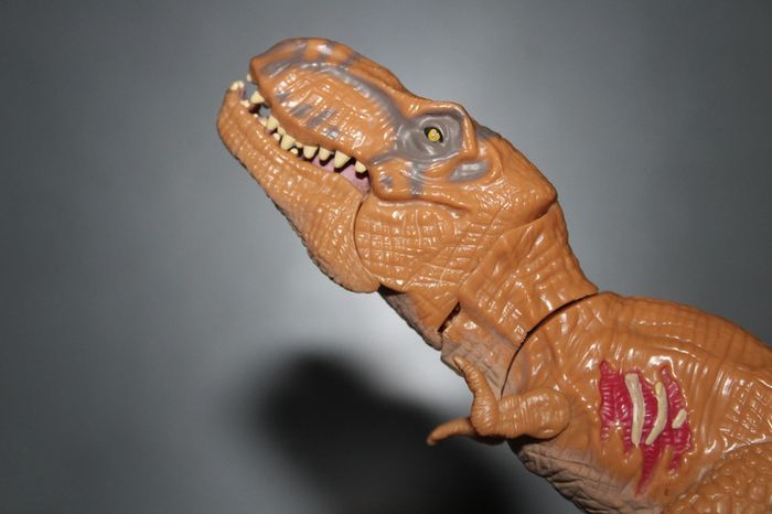 Figurine T-Rex - Jurassic World - photo numéro 2