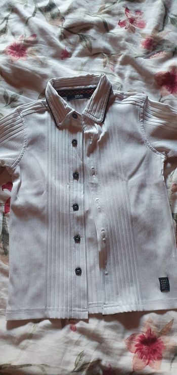 Chemise à courtes manches