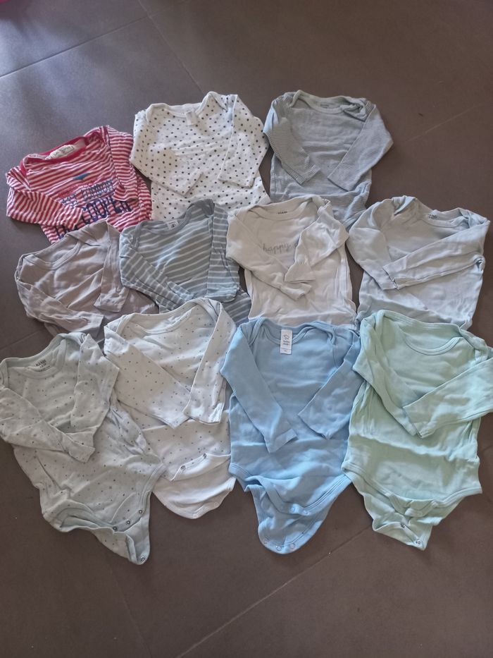 Lot de vêtements garçons 18 mois - photo numéro 8