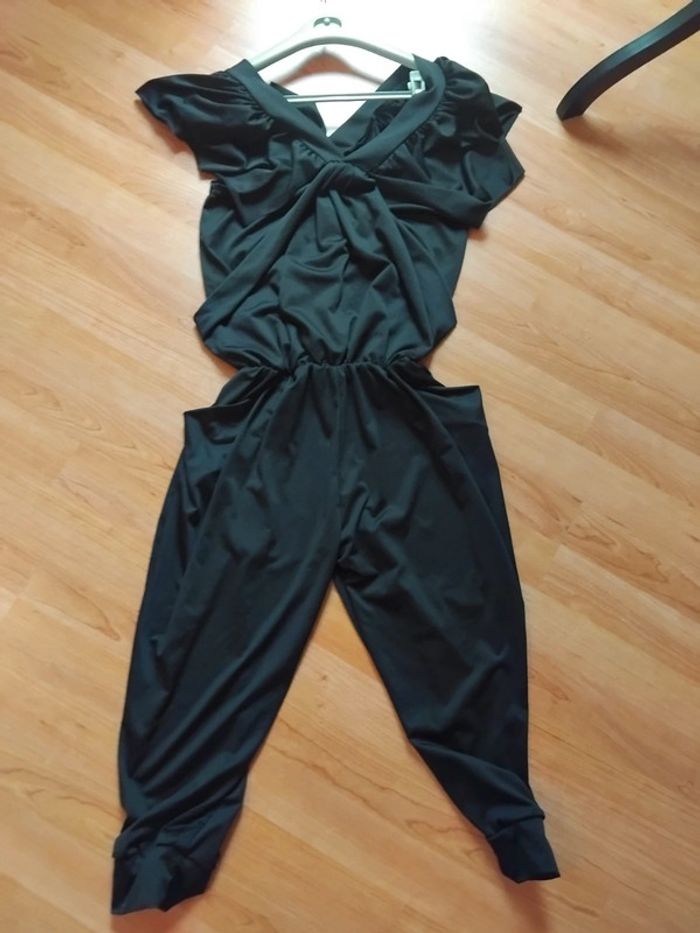 Combinaison /pantacourt neuve