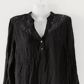 Blouse noire dentelle