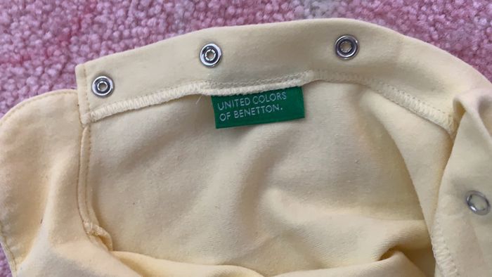 Tee shirt united Colors of benetton 3 mois - photo numéro 4