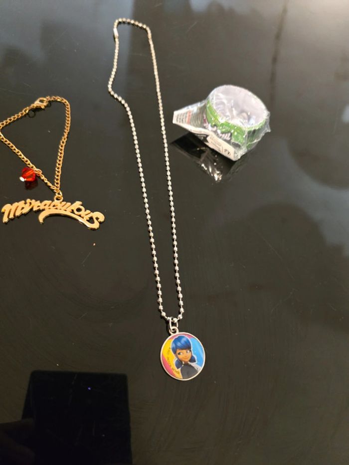 Lot bijoux et accessoire Miraculous Ladybug - photo numéro 3