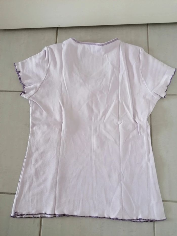 Tee-shirt jamais porté taille 3 - photo numéro 2