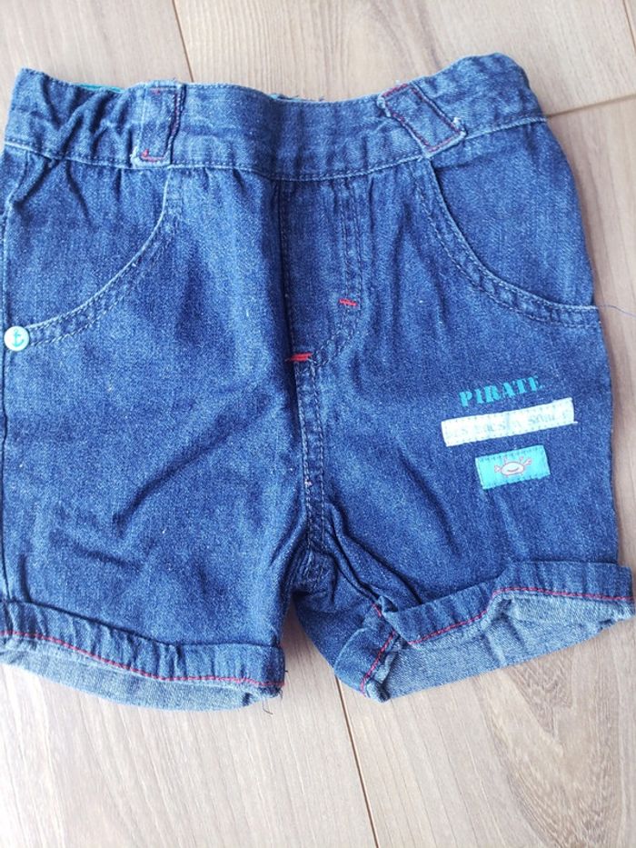 Lot shorts 06 mois - photo numéro 4