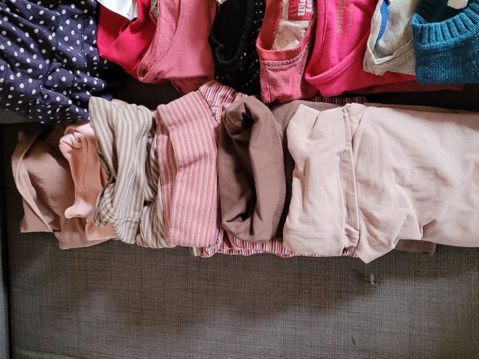 Beau lot de 43 vêtements fille 8 ans vertbaudet, okaïdi, Marese... - photo numéro 2