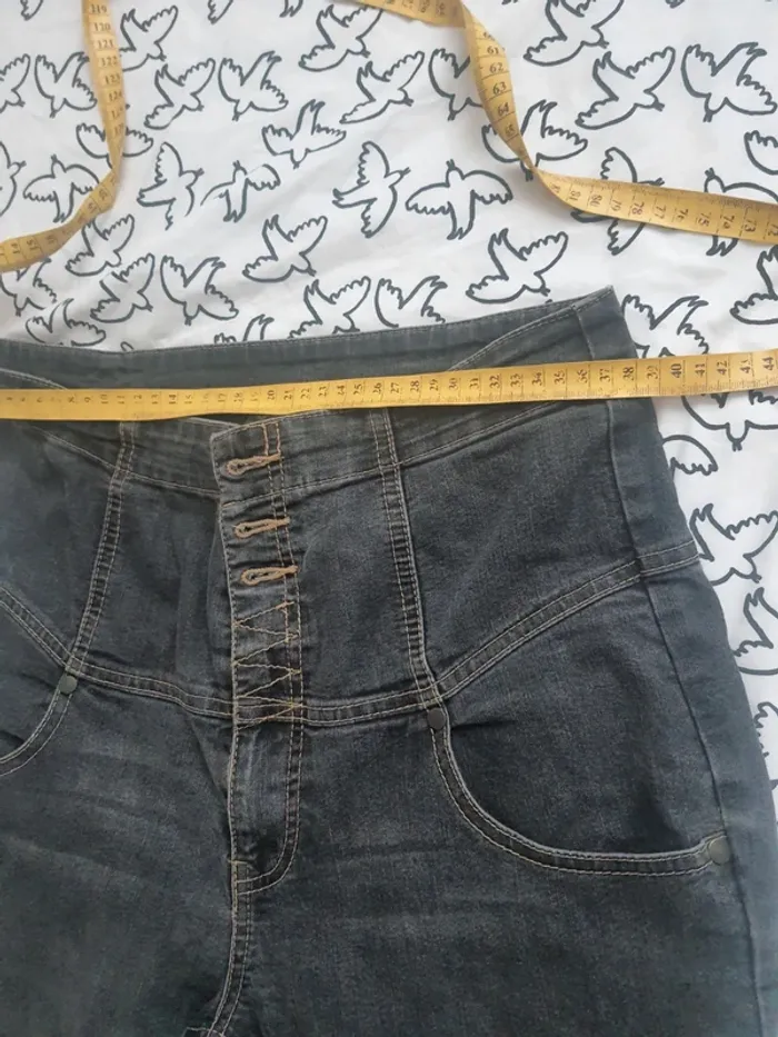Jean taille haute 42 - photo numéro 4