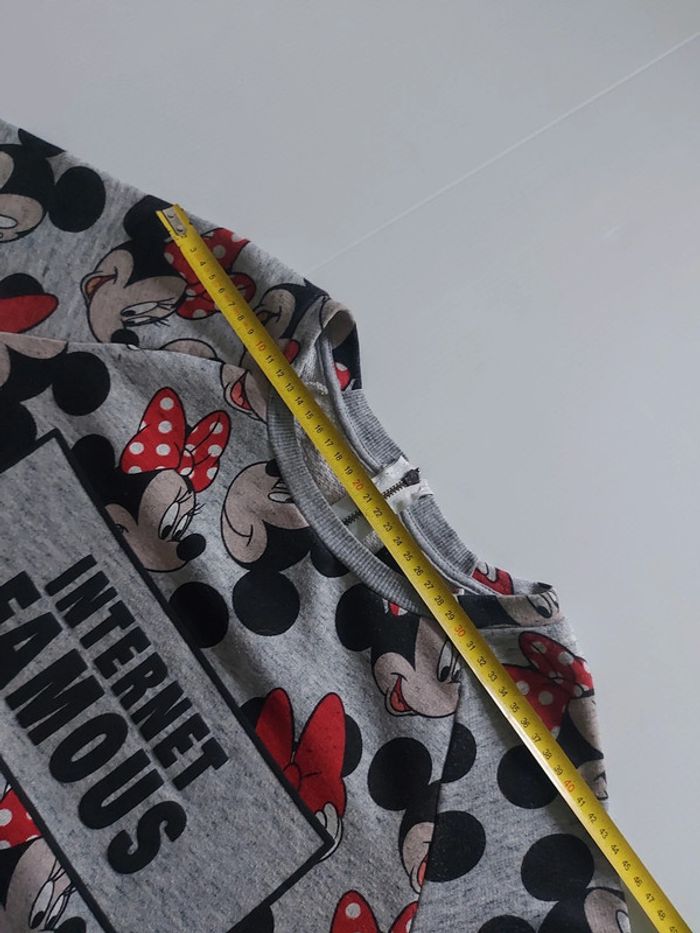 Sweat Mickey/Minnie taille M (noté L mais taille petit voir mesures) - photo numéro 6