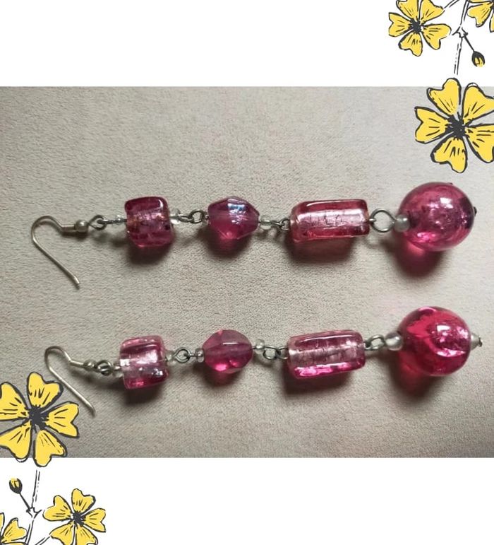 Boucles d’oreilles perles rose fuchsia – Longues, en perles de verre - photo numéro 5