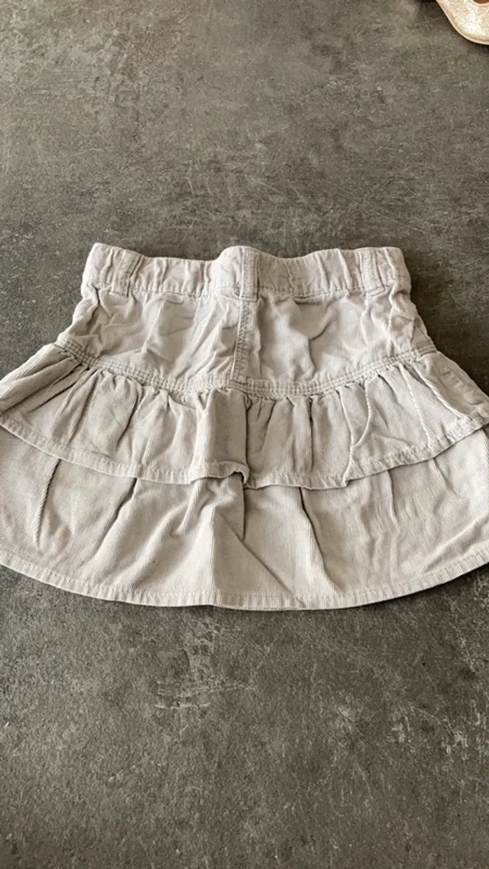 Jupe velours gris 4 ans - photo numéro 2