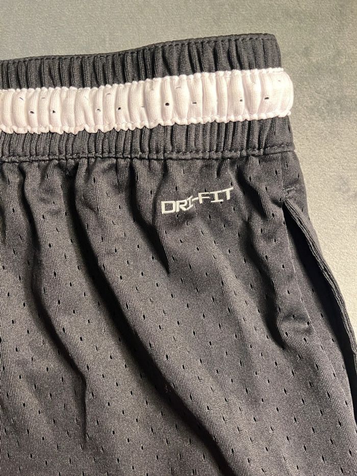 Short en mesh Jordan Dri-Fit couleur Black – Taille L Marque : Jordan - photo numéro 7