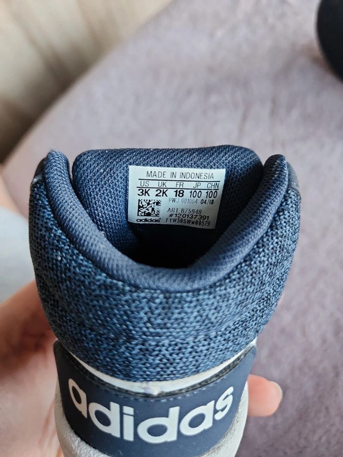 Basket chaussures Adidas - photo numéro 5