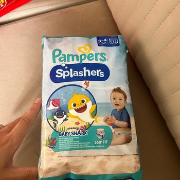 Pampers splashers tailles 3/4 ( 6-11kg) x12