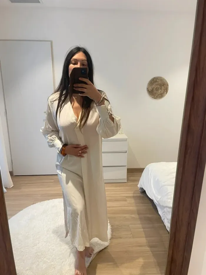 Robe longue satin H&M - photo numéro 3