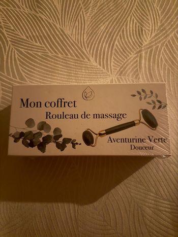 Rouleau de massage visage