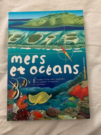 Livre mers et océans Gallimard jeunesse