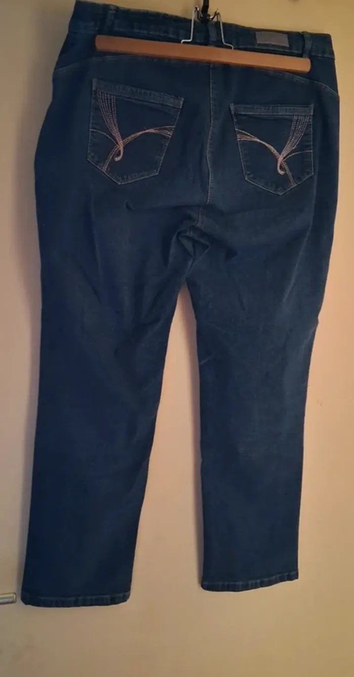 Jean's Damart taille 46 - photo numéro 3