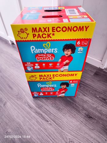 2 cartons Pampers Taille 6 