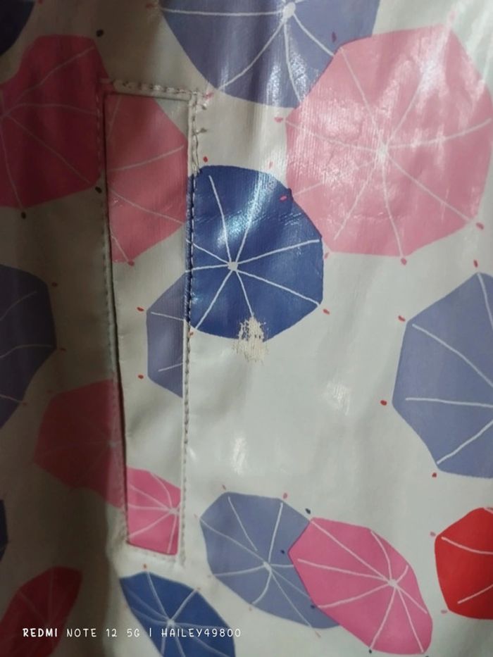 Imperméable DPAM motif parapluie  taille 8 ans - photo numéro 9