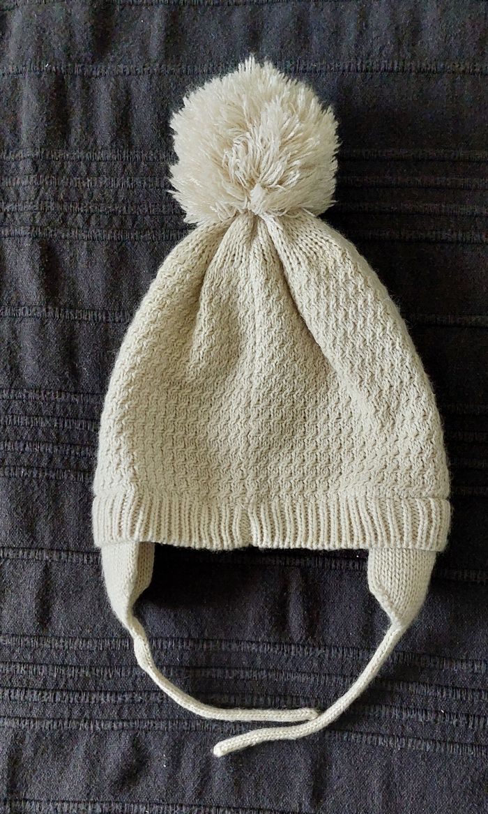 Très joli ensemble un bonnet et une paire de gants - photo numéro 4