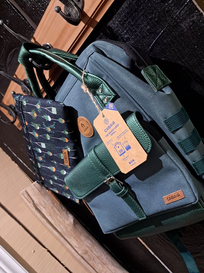 Sac à dos Cabaia taille S vert brillant - photo numéro 2