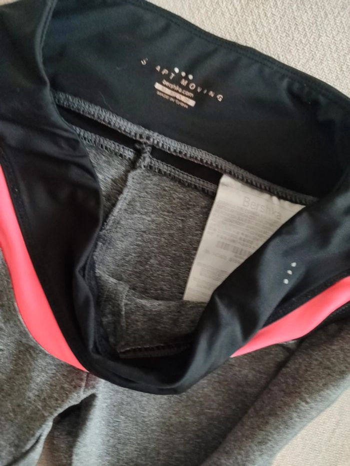Leggings sport Bershka 38 - photo numéro 2