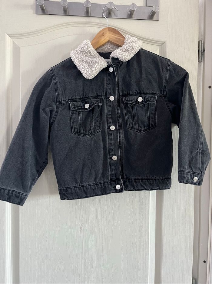 Veste en jean Zara T 4-5 ans
