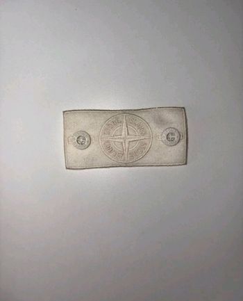1 Patch Stone Island ghost light beige + 2 Boutons Stone Island
