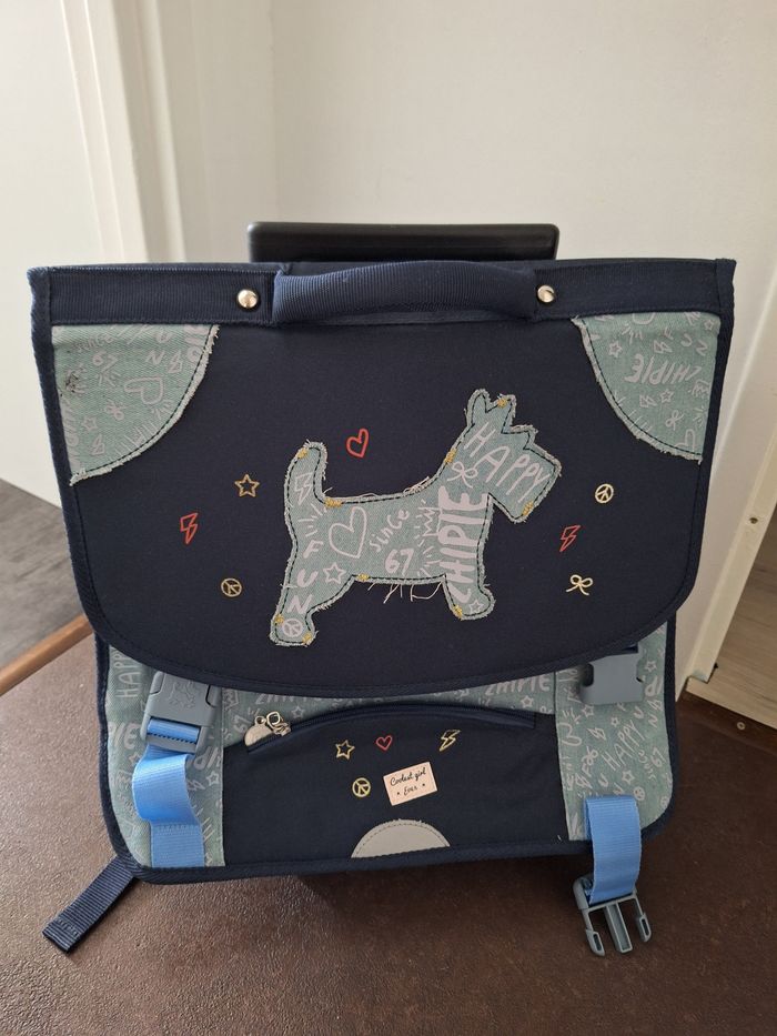 Cartable à roulettes