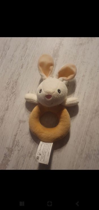 Hochet doudou lapin