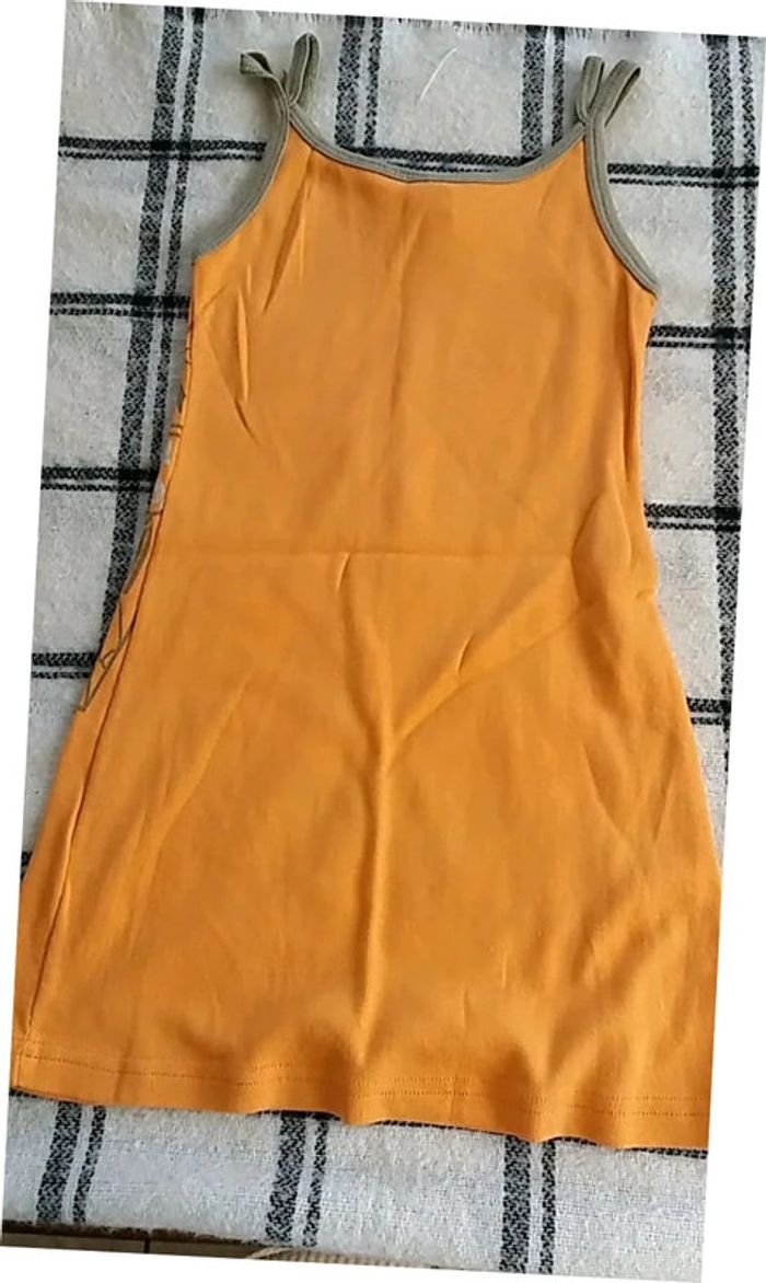 Robe fille taille 6 ans - photo numéro 3