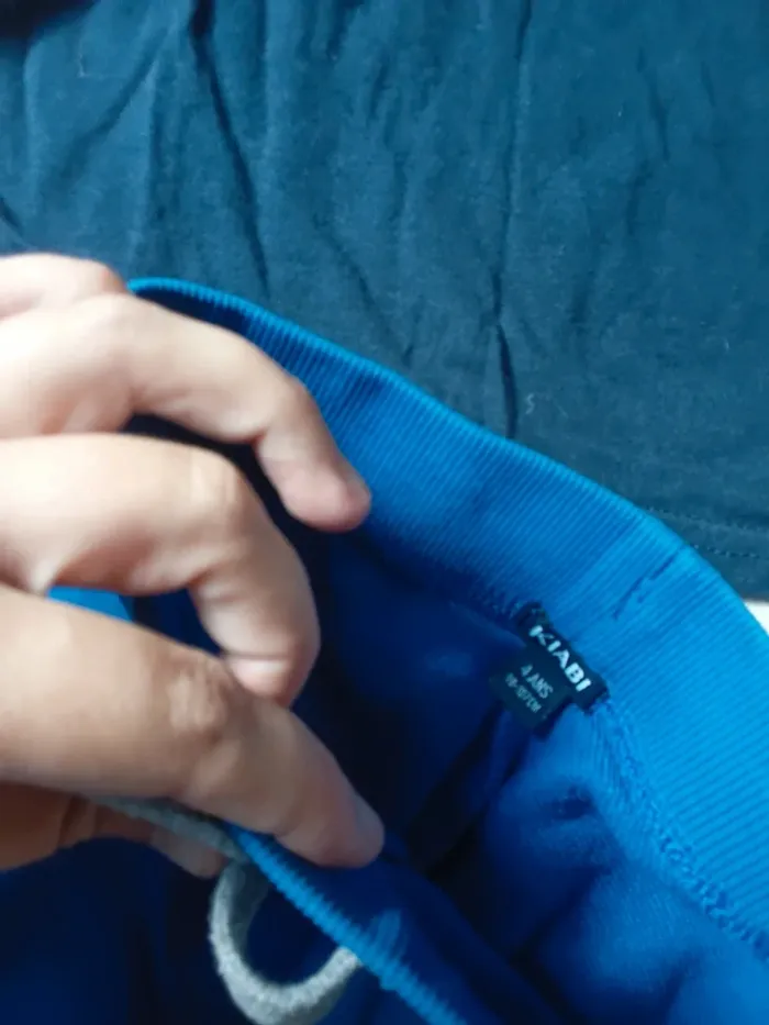 🌹ensemble 4 ans kiabi 🌹 - photo numéro 3