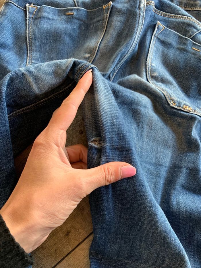 Jeans trouée 👖 - photo numéro 7
