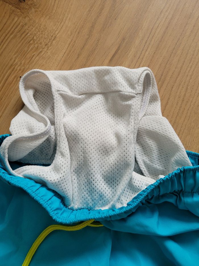 Short de bain garçon 4 ans - photo numéro 3