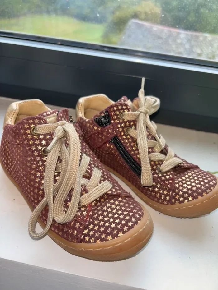 Chaussures étoiles - photo numéro 3
