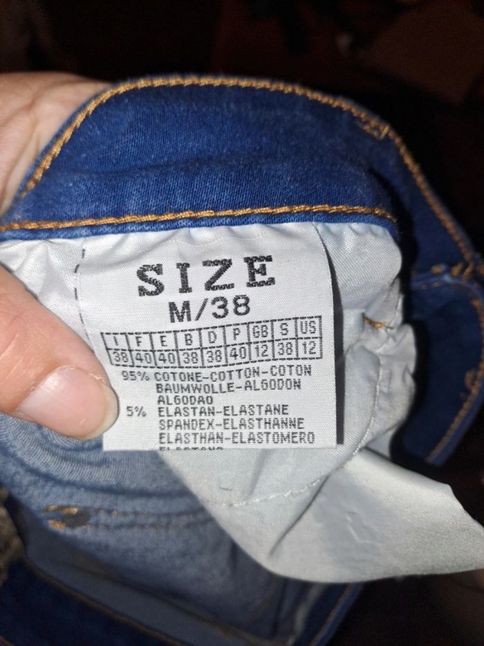 Jean femme taille 38 - photo numéro 6