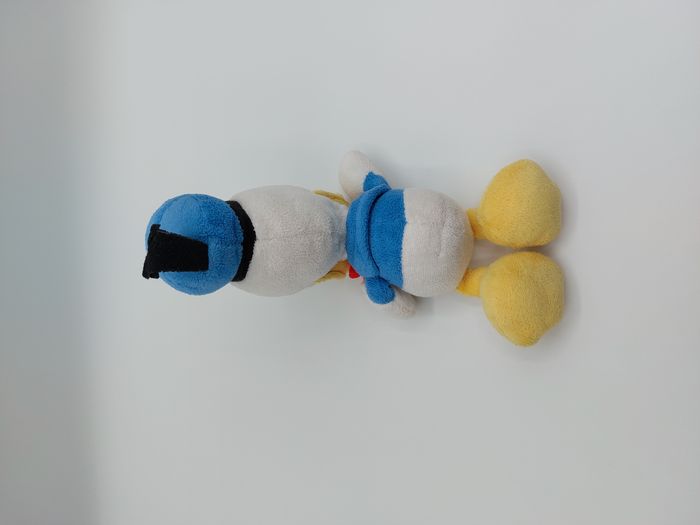 Peluche doudou Donald Duck DISNEY 22 cm noeud rouge Lire descriptif svp - photo numéro 2