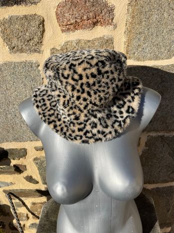 Bob en fourrure léopard 