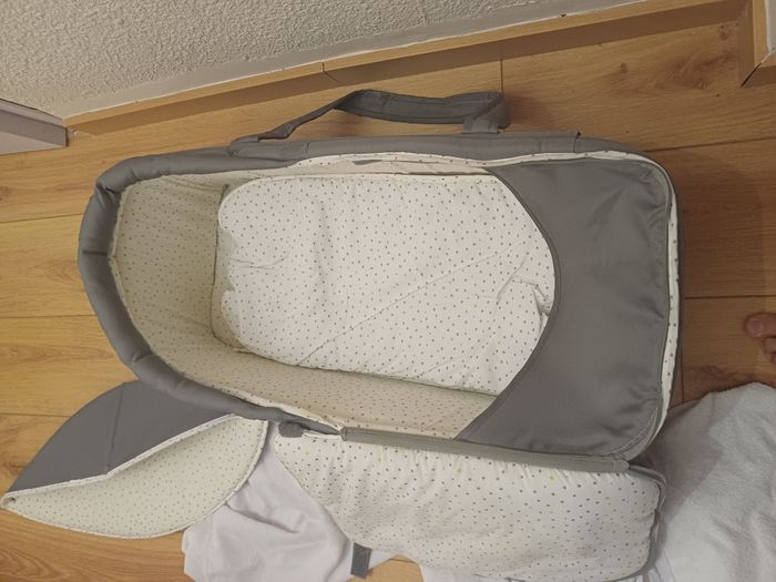 Couffin vertbaudet + alèses - photo numéro 2